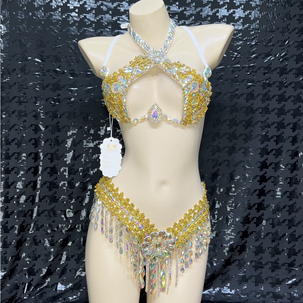 Samba carnival wire bra and belt set
